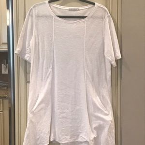 White S/S Tunic-Length Shirt with Pockets, Sz L